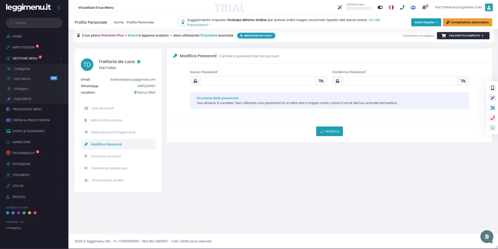 Pagina Modifica Password del profilo, con i campi Nuova Password e Conferma Password e il menu laterale di sinistra con le aree dell'account