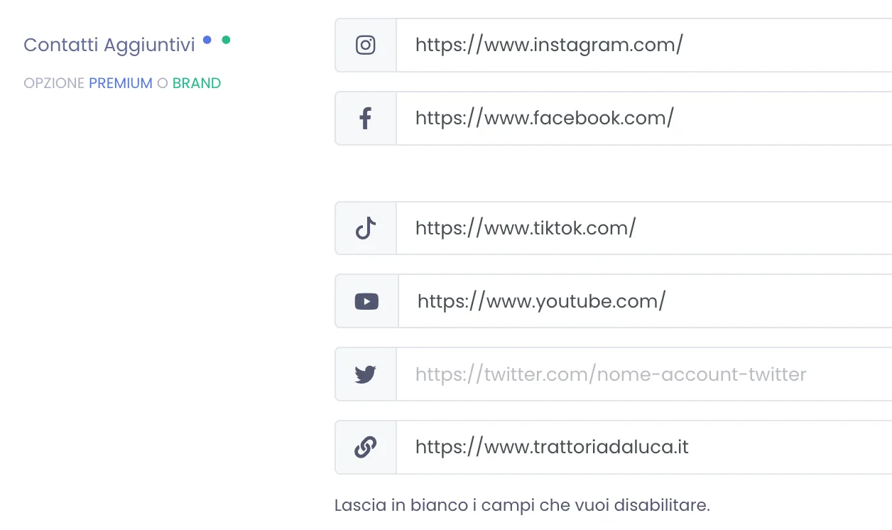 Blocco Contatti Aggiuntivi con i campi Instagram, Facebook, TikTok, YouTube, X e sito web, alcuni compilati con gli URL dei profili